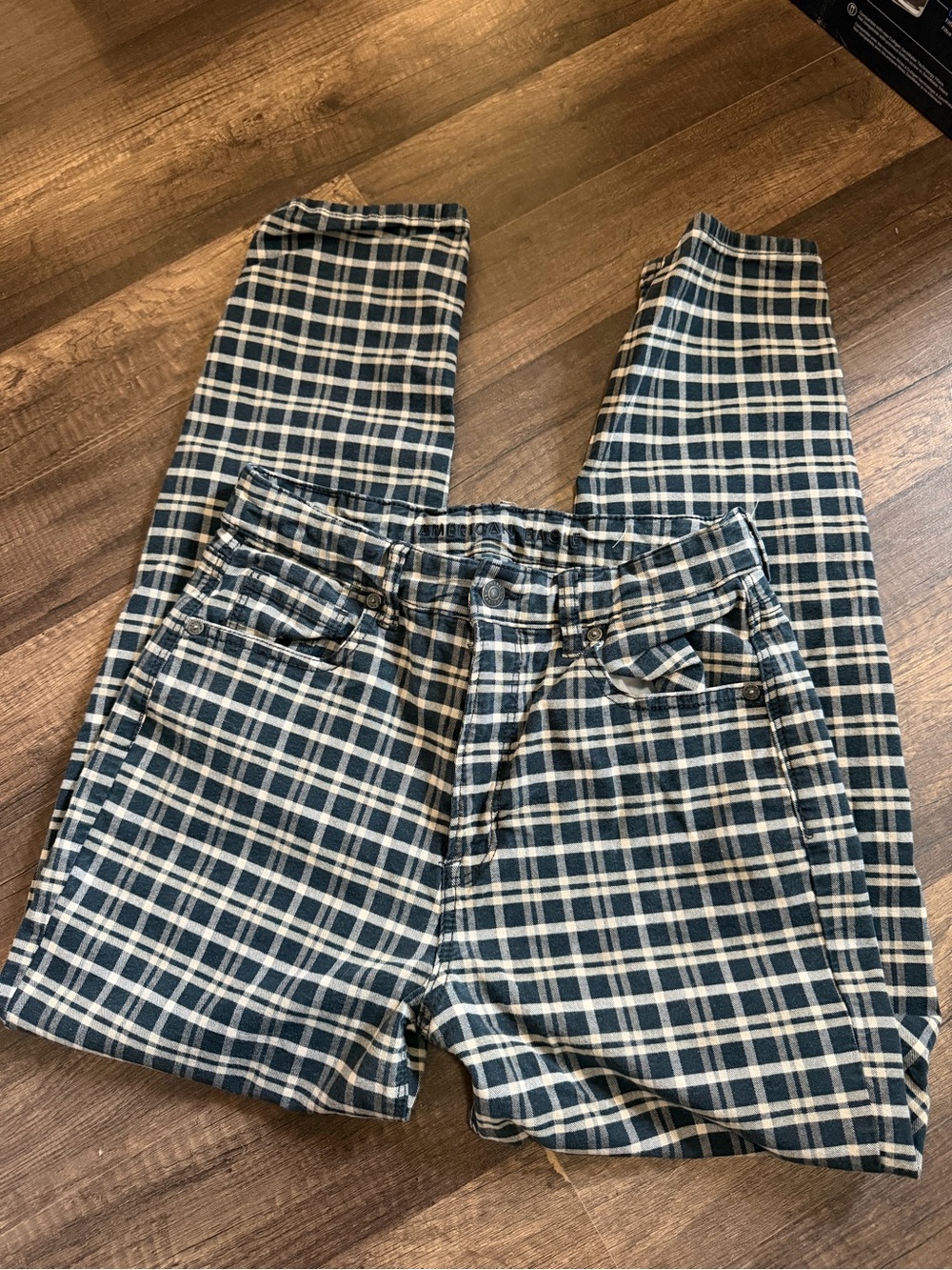 American Eagle Outfitters Navy and Cream Plaid Mom Jeans